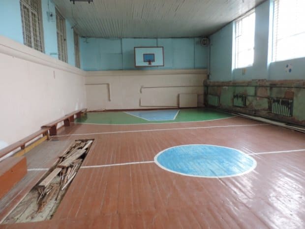 Как теперь выглядит спортзал в школе Мелитополя